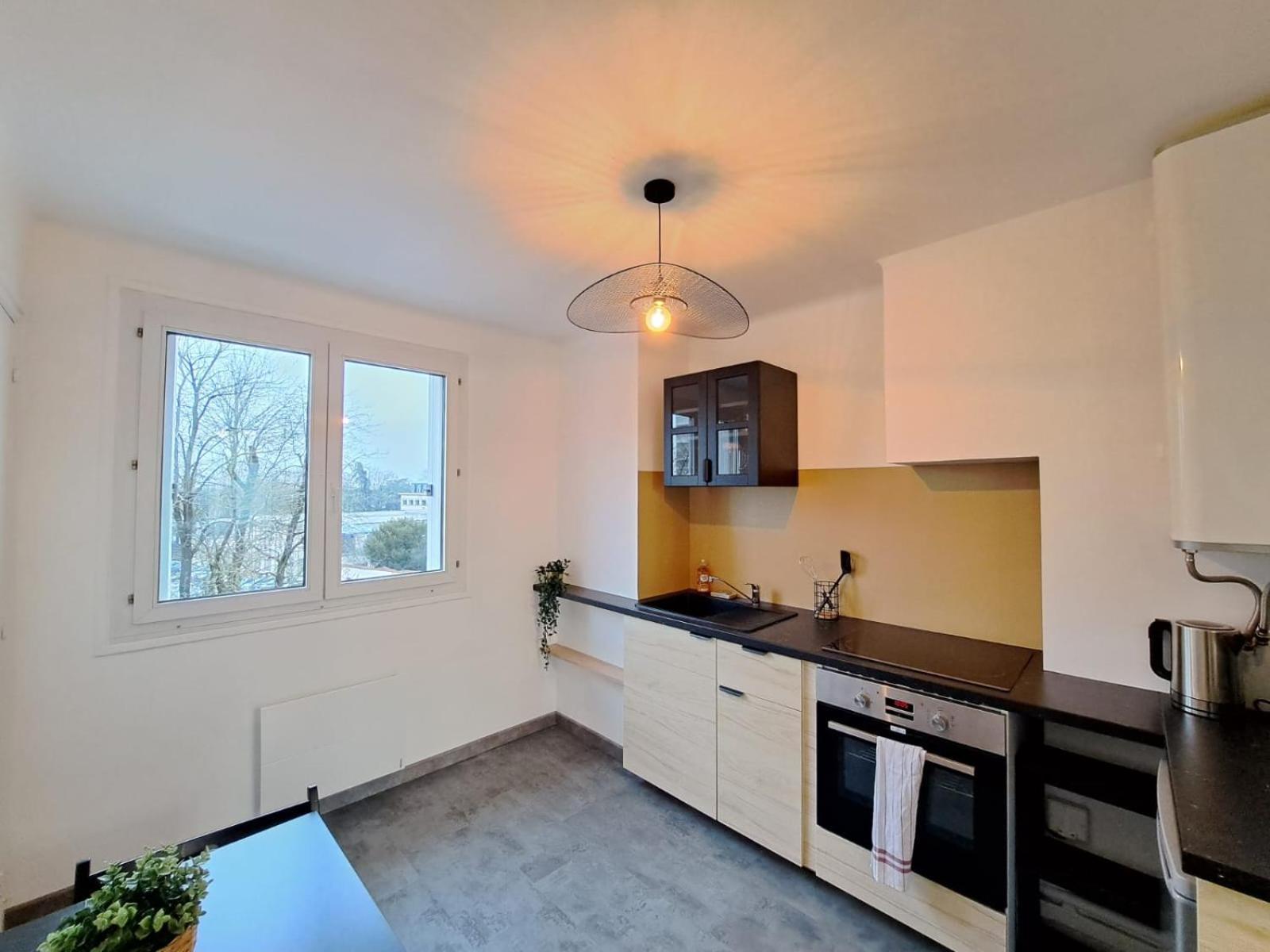 Appartement Cosy Au Coeur De Reims Dış mekan fotoğraf
